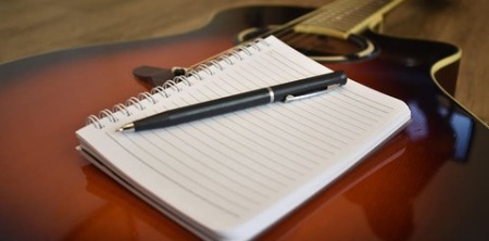 Udemy Songwriting techniques for beginners TUTORiAL